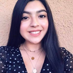 Meet your Posher, Araceli